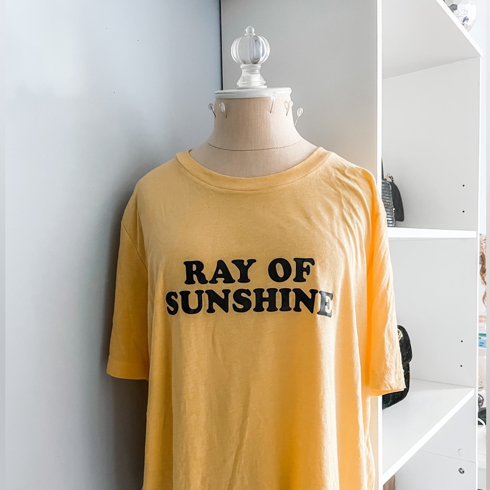 EXTREMELY SOFT TEE ☁️